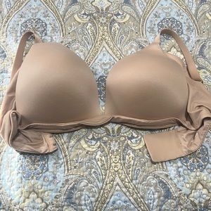 Like new Arie Real Sunnie Wirelss bra 38DD